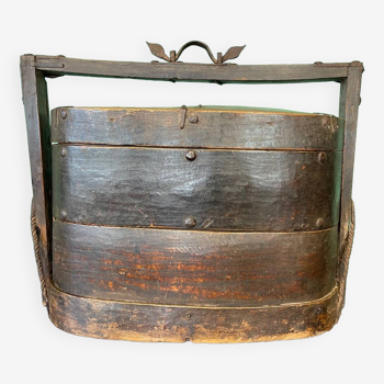 Old Chinese food transport basket