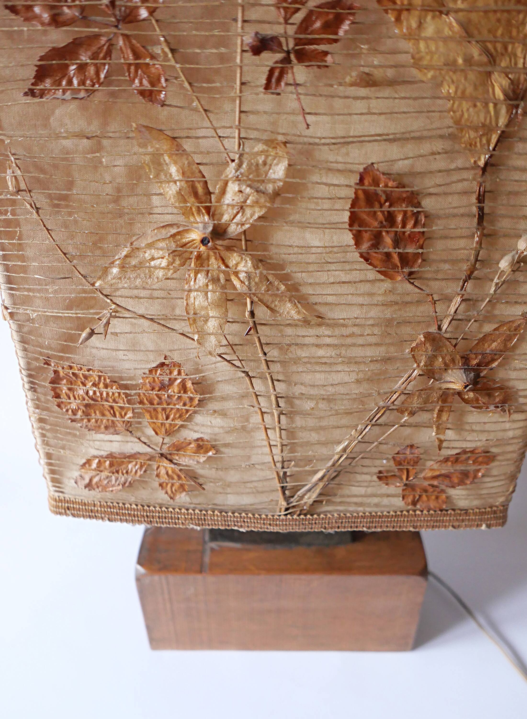 Large vintage lamp from the 70s, 1970 design, wood, metal, fabric.
