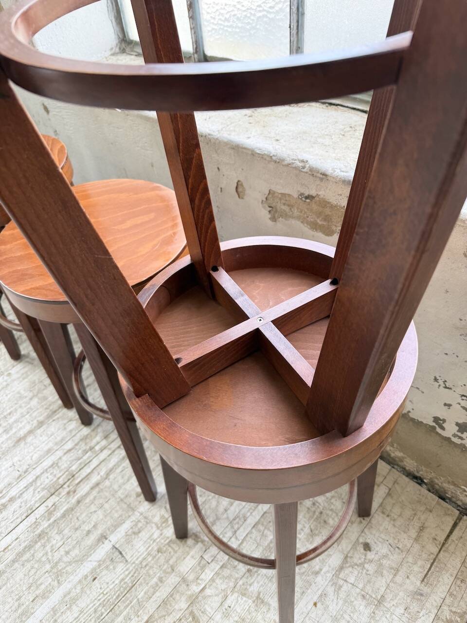 6 vintage Baumann bar stools