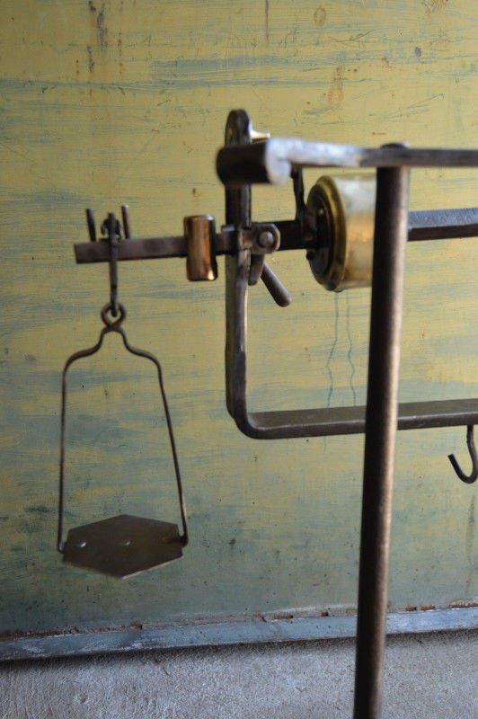 Belle balance a grains ancien Duchesne Lyon Selency