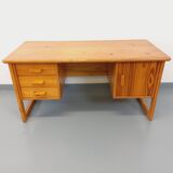 Vintage sled leg pine executive desk from the 60s-70s