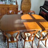 Superb Victorian mahogany extending table with 12 chairs – Late 19th century