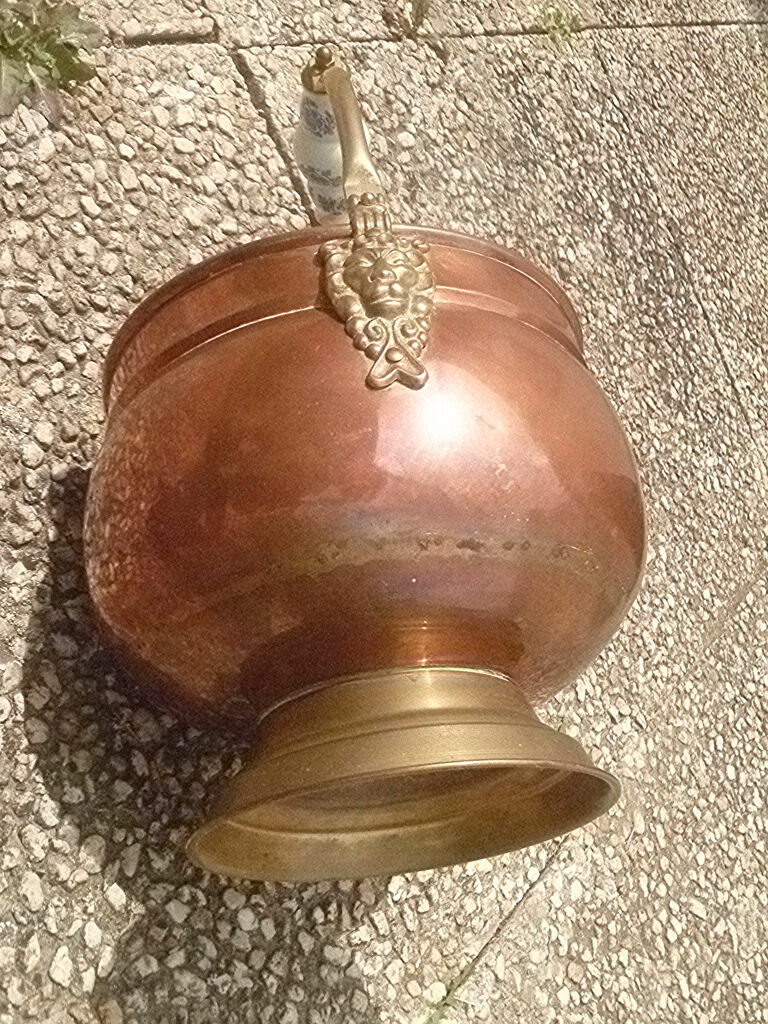 Copper flowerpot