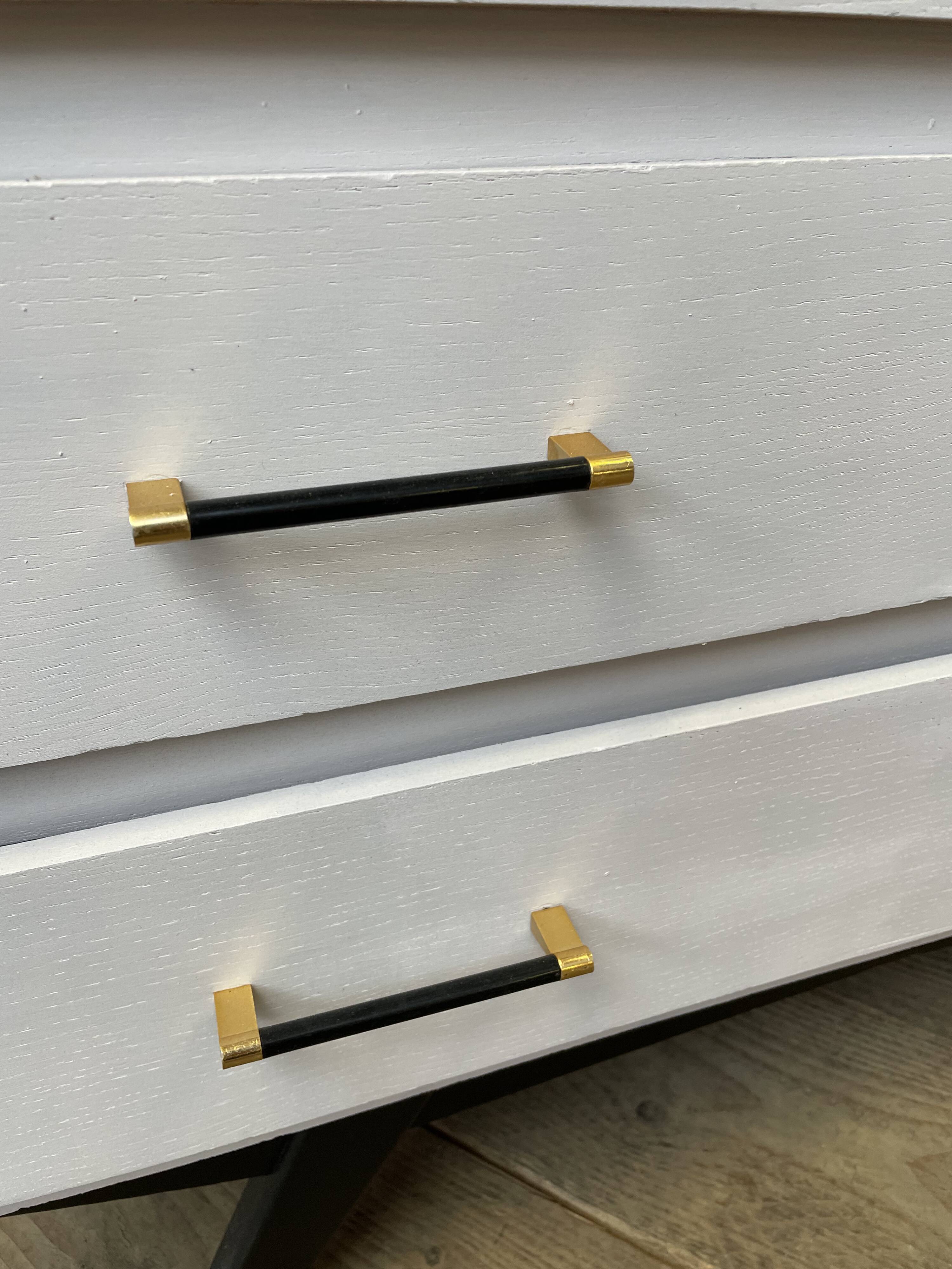 Vintage chest of drawers