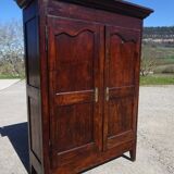 Armoire en noyer époque Louis Philippe