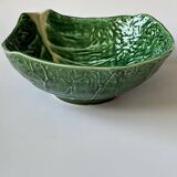 Cabbage leaf salad bowl with slip