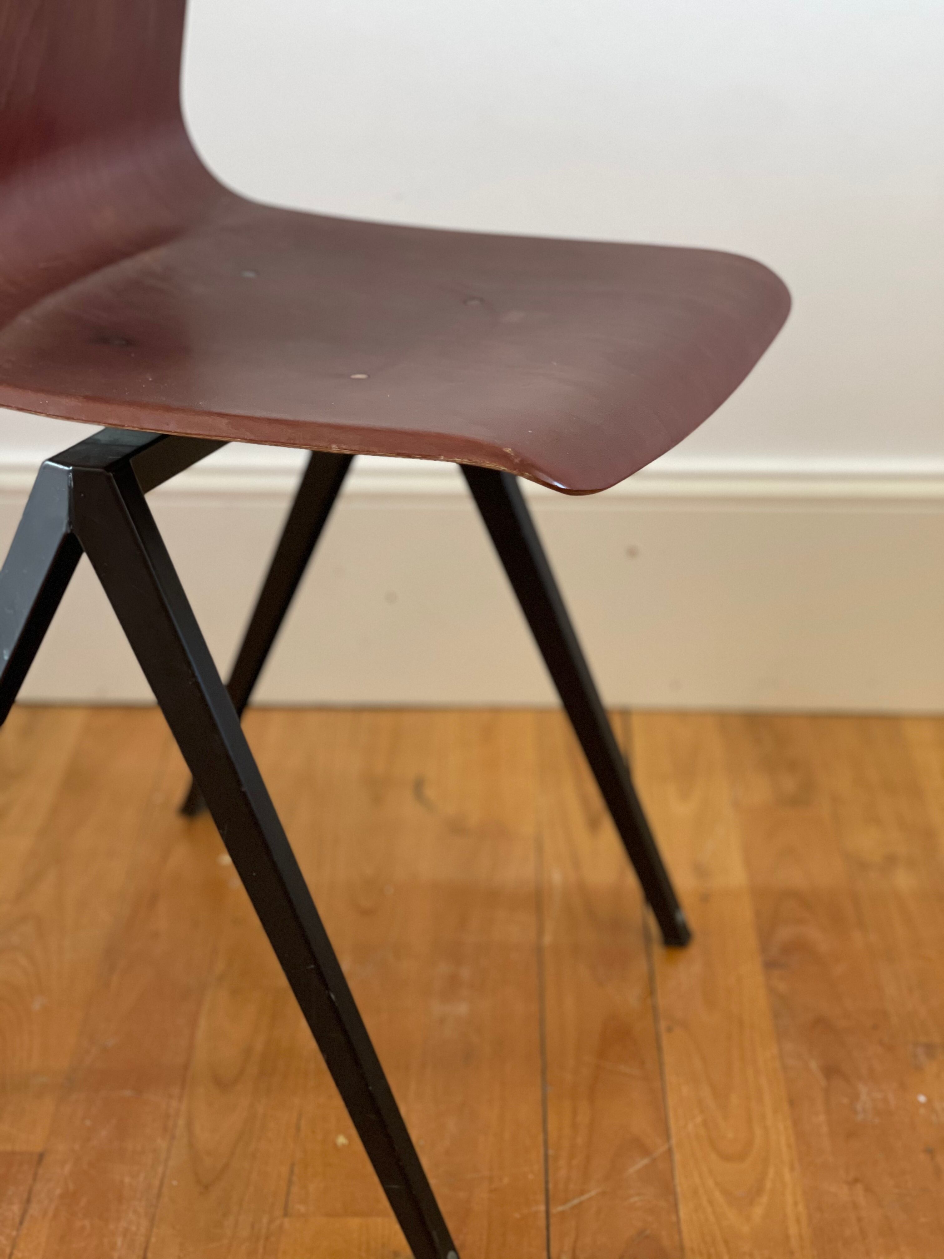 Vintage Galvanitas S22 chair