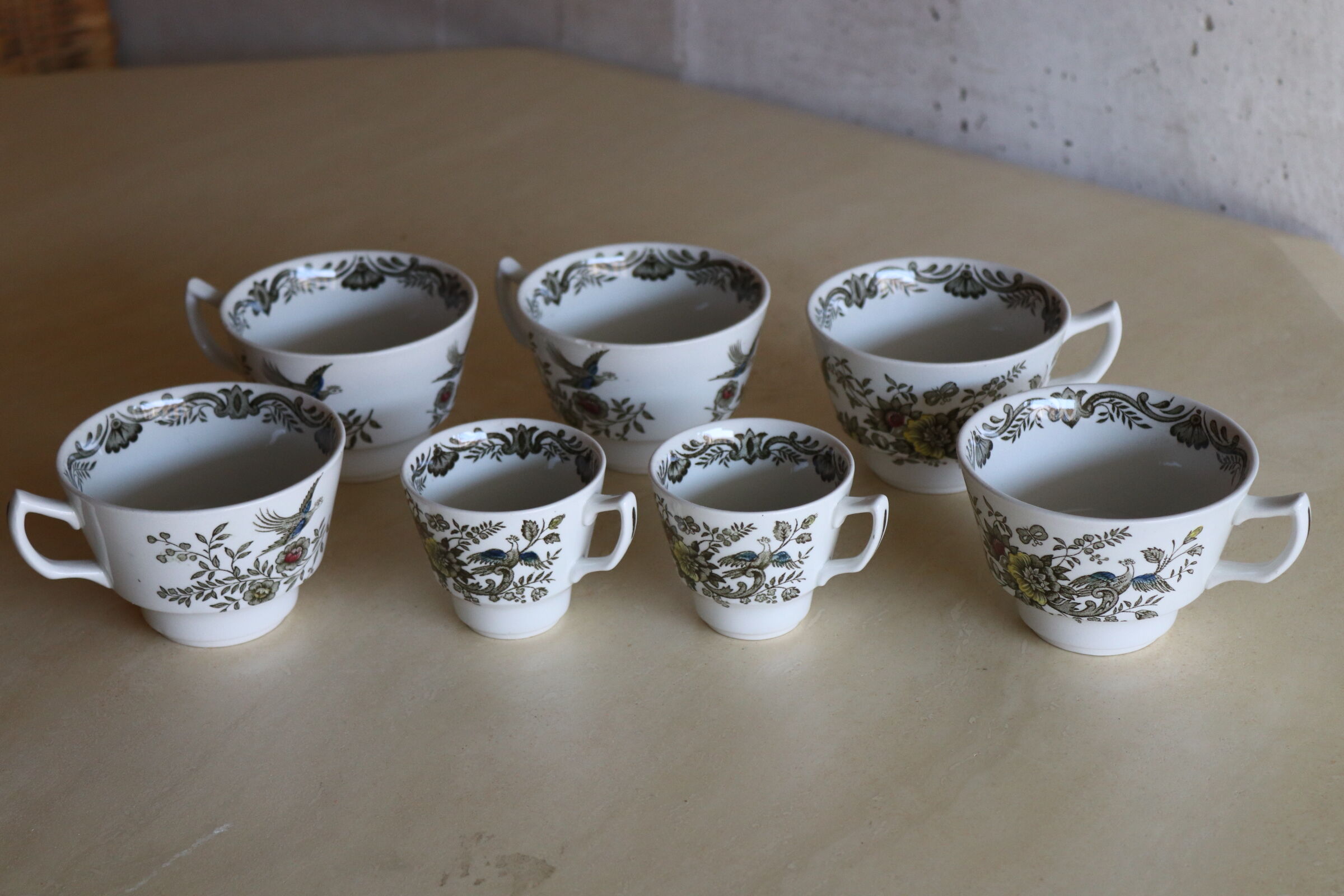 7 coffee cups Ridgway Stafordshire "Windsor"