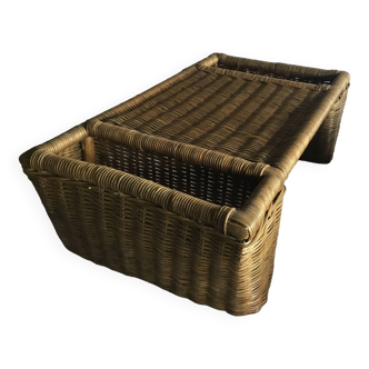 Wicker serving tray