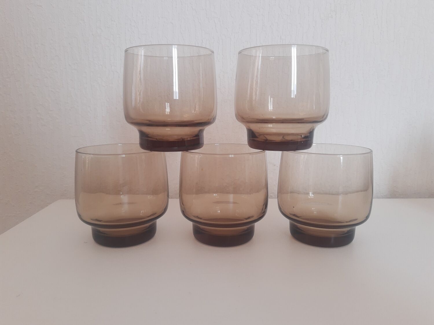 Series of 5 vintage smoked glass glasses
