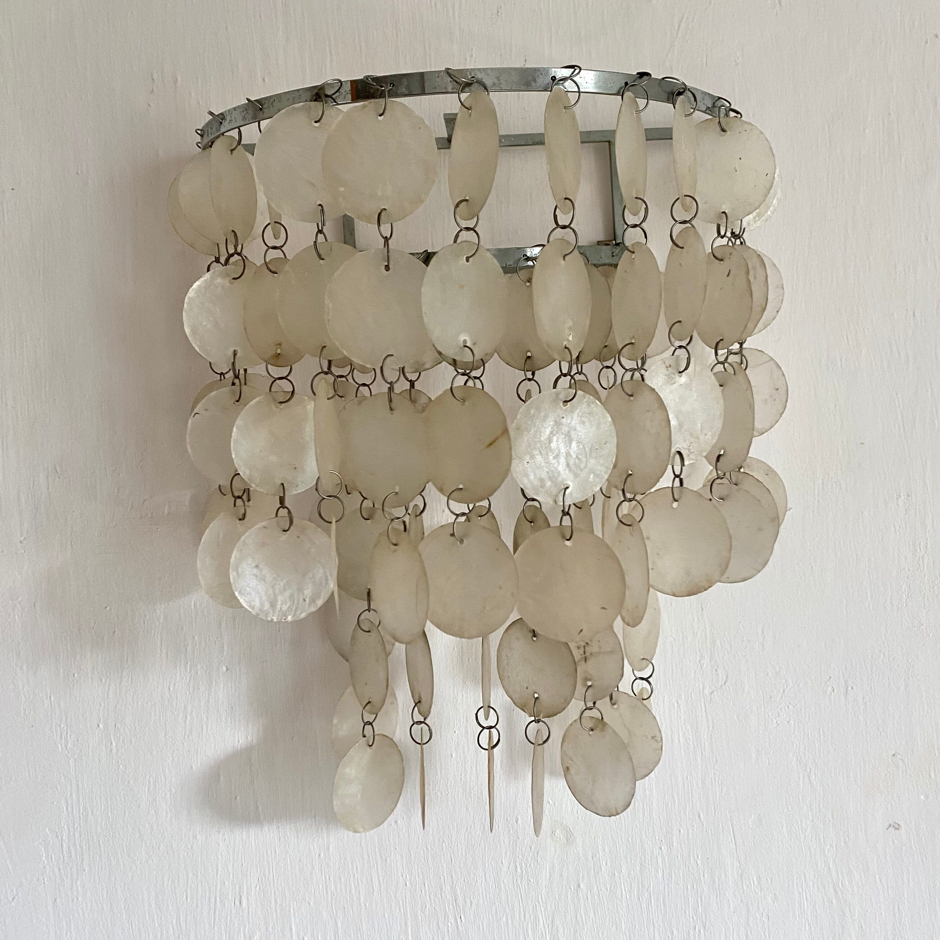 Mother-of-pearl tassel wall lamp from the 60s and 70s