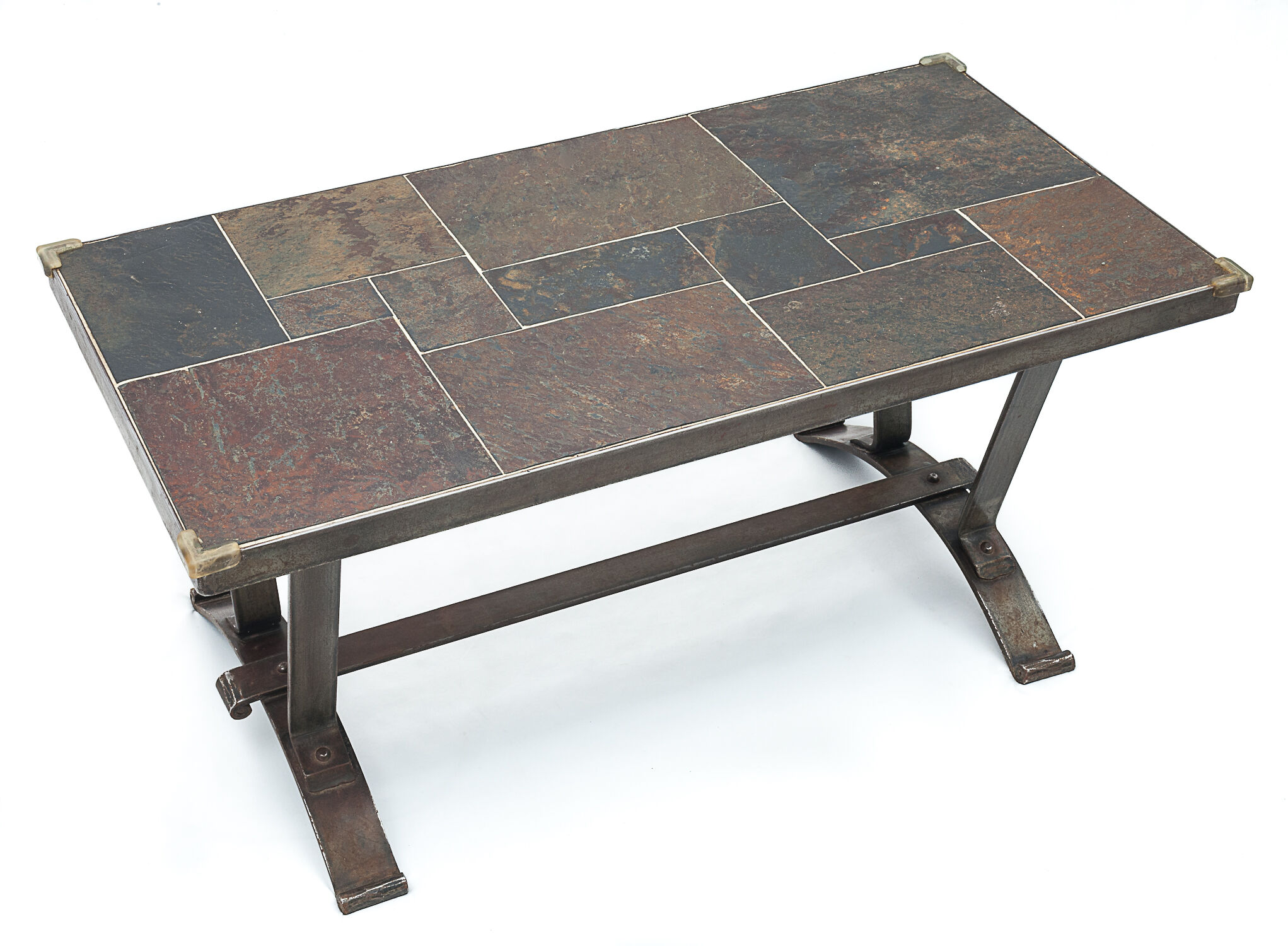 Table basse en fer forgé et ardoises, 1950