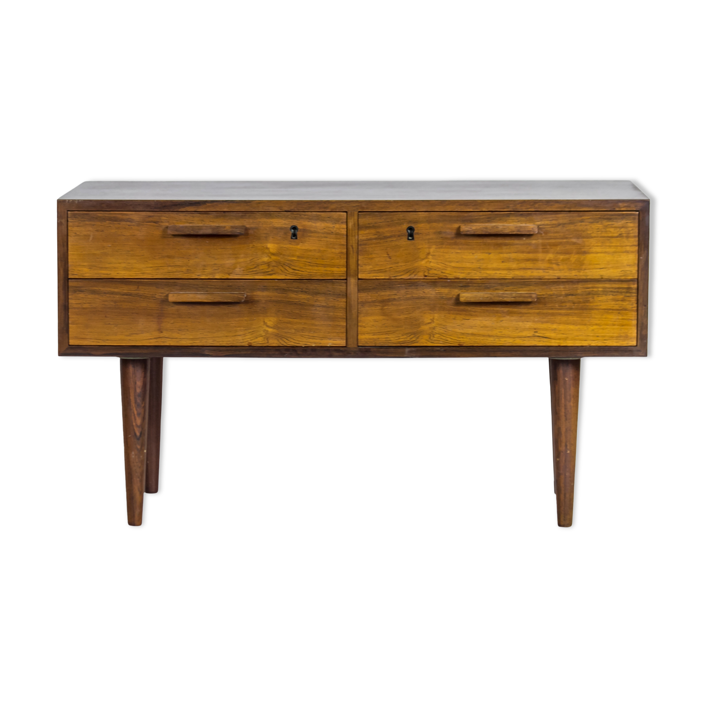 Rosewood chest of drawers