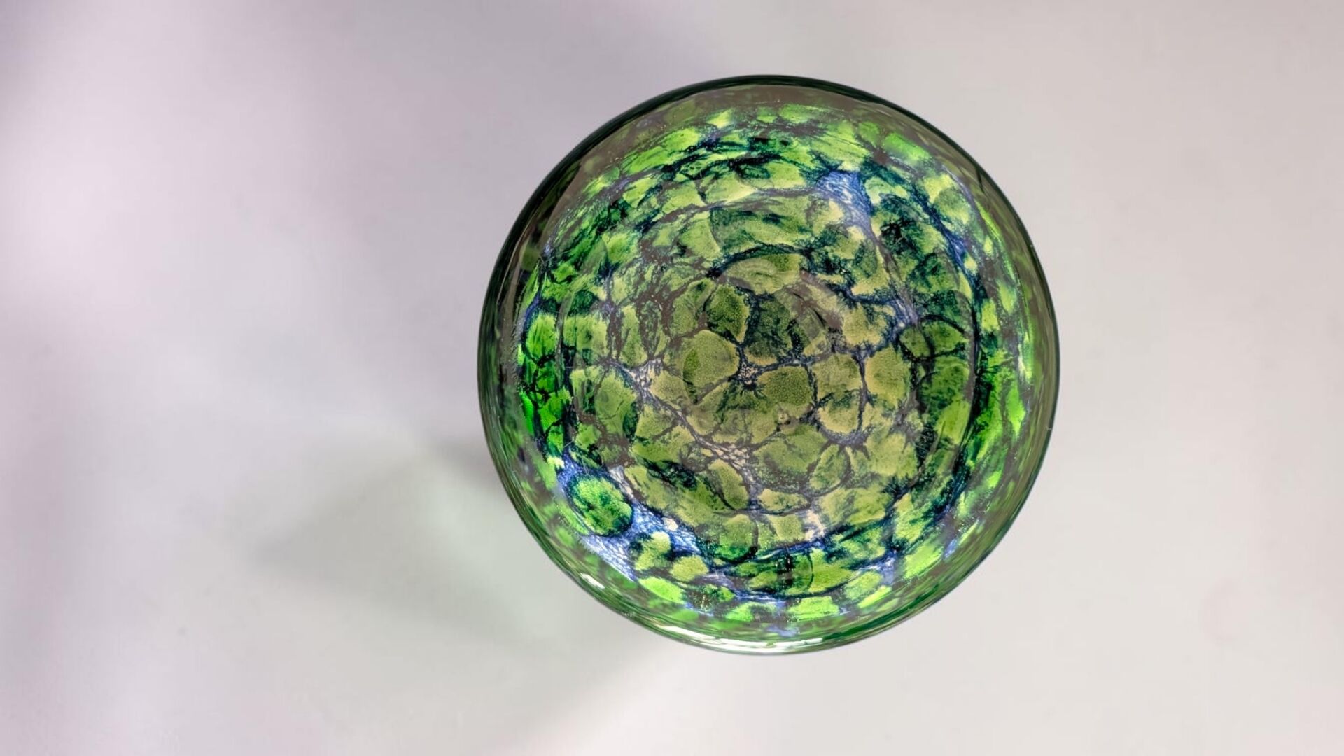 Grand vase en verre soufflé style La Rochère – 30 cm
