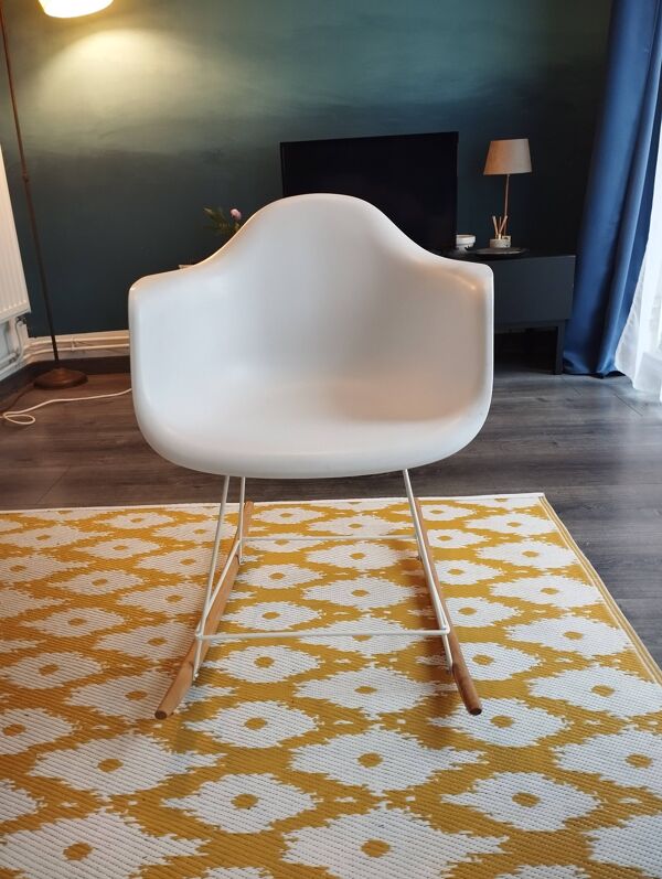 Rocking chair de 1950 designer Charles et Ray Eames