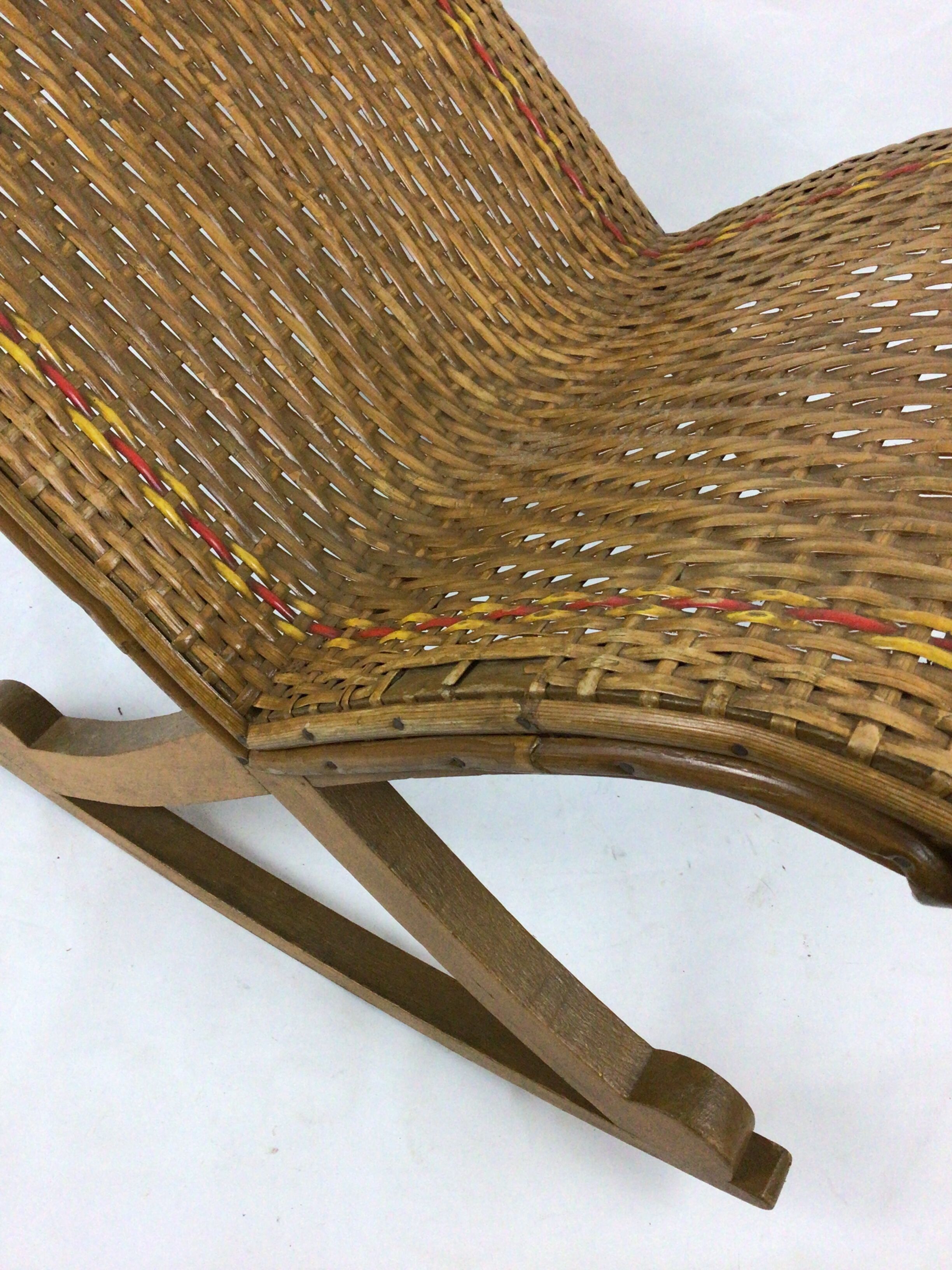 Vintage rattan rocking footrest