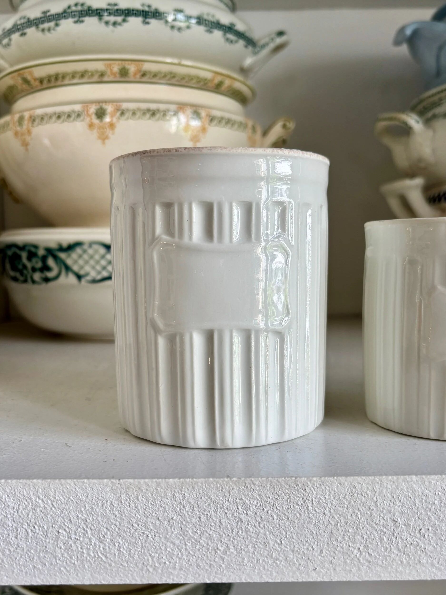 3 white porcelain aluminate pots from Limoges