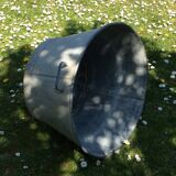Round zinc basin with 2 handles