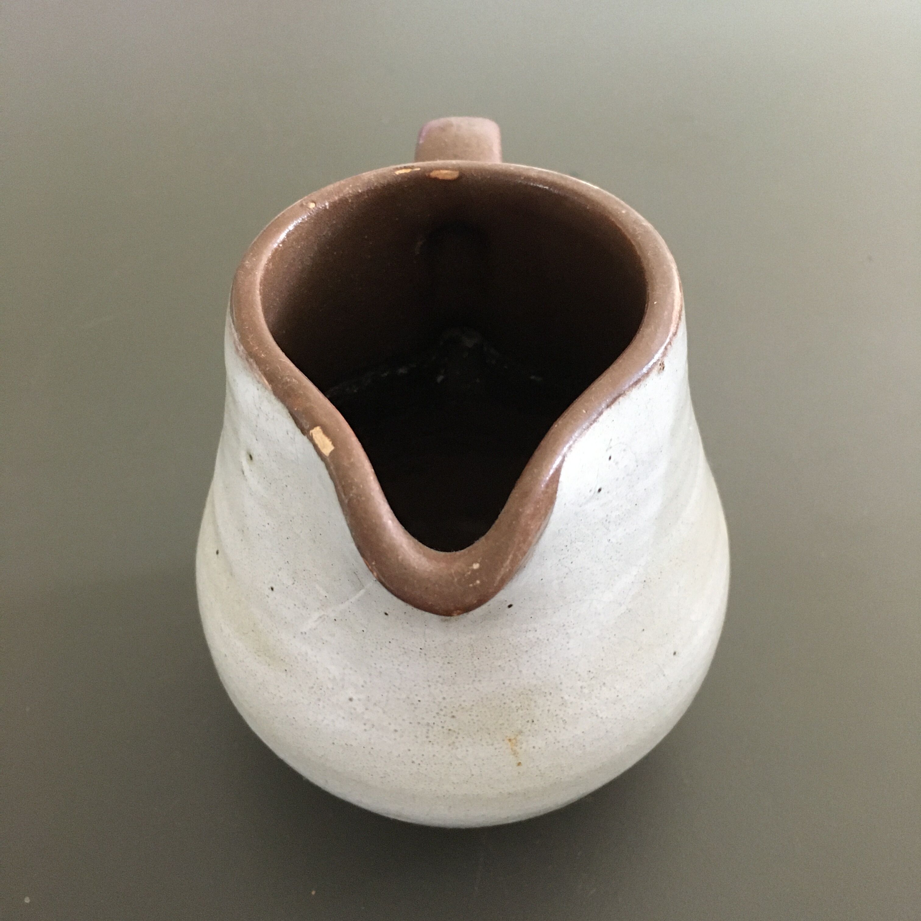 Pitcher patinated ivory sandstone