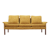 Canapé moutarde, design danois, années 1960, designer : Hans Olsen