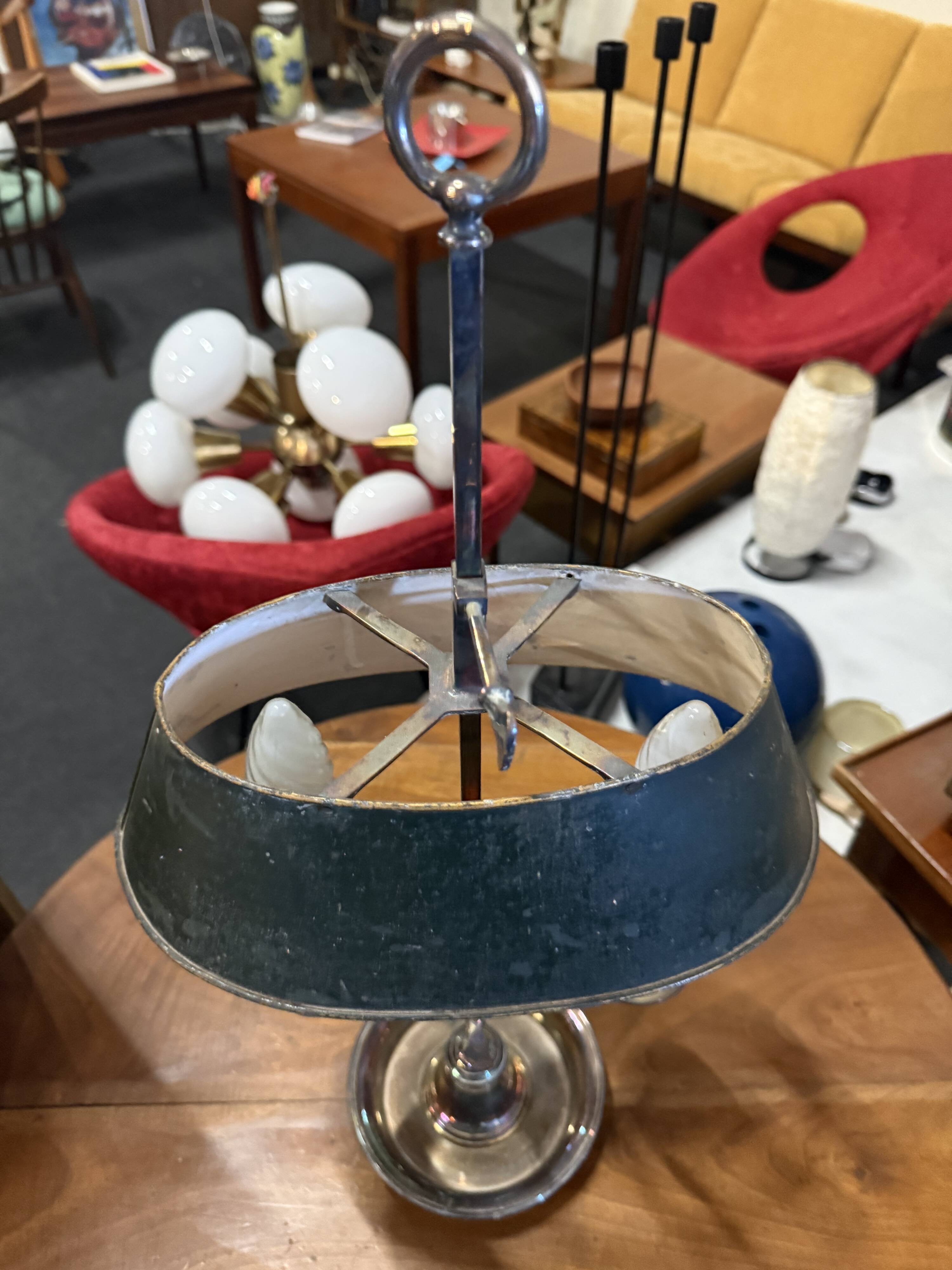Silver-plated metal base bouillotte lamp
