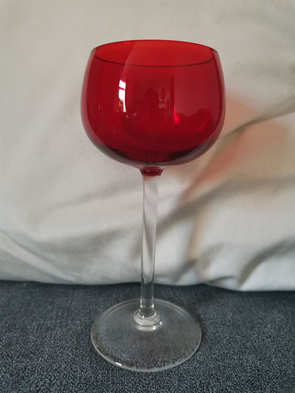 Multicolored stemmed glass assembly