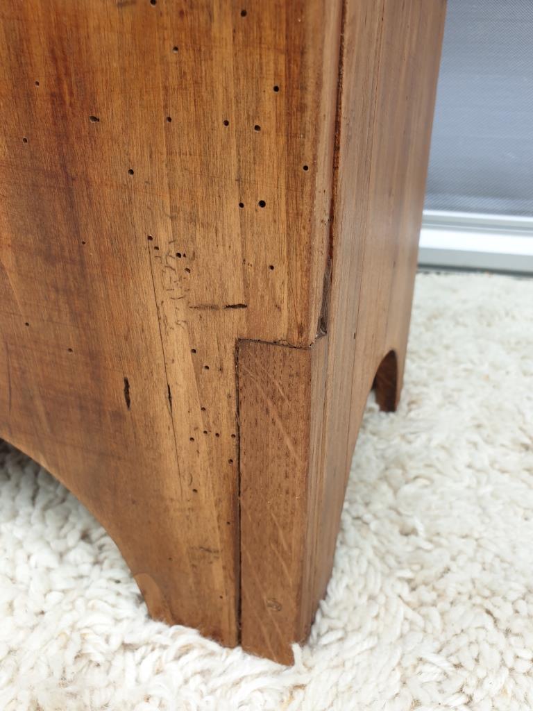 Vintage bread hutch 1940 diamonds
