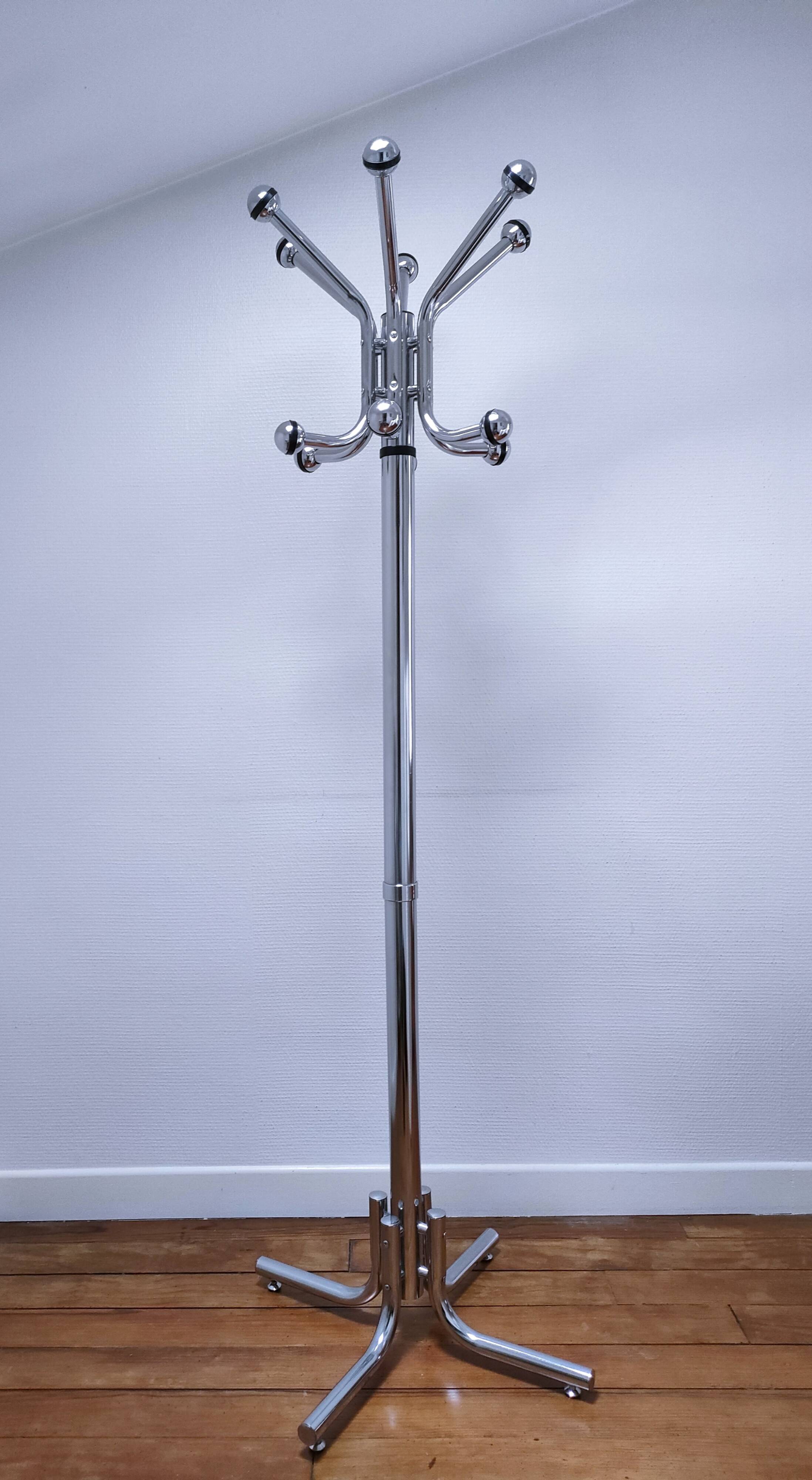 Portemanteau métal chromé design années 80