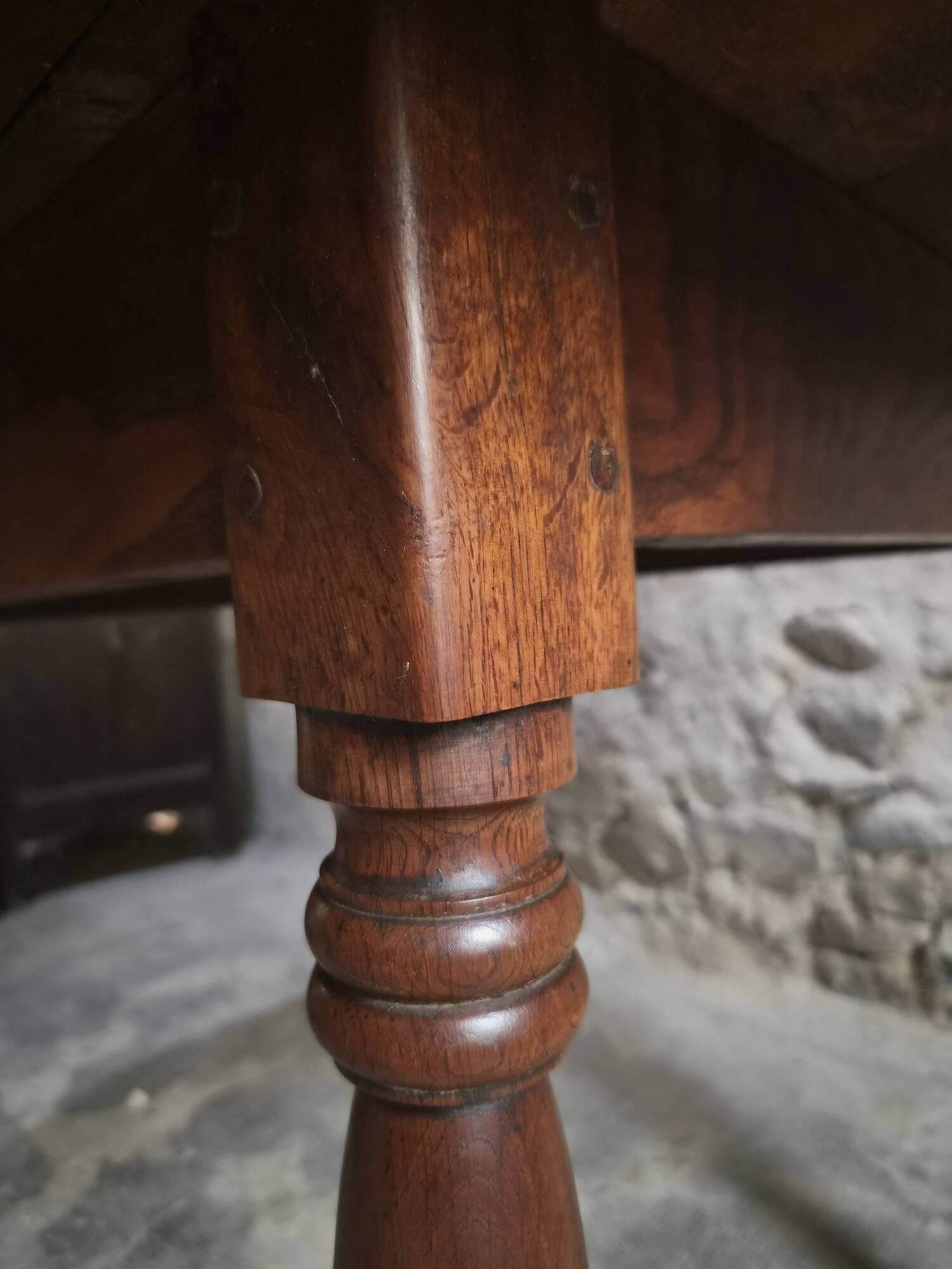 Table à abattants ancienne en chêne français, table à manger ronde, vers 1880–1920