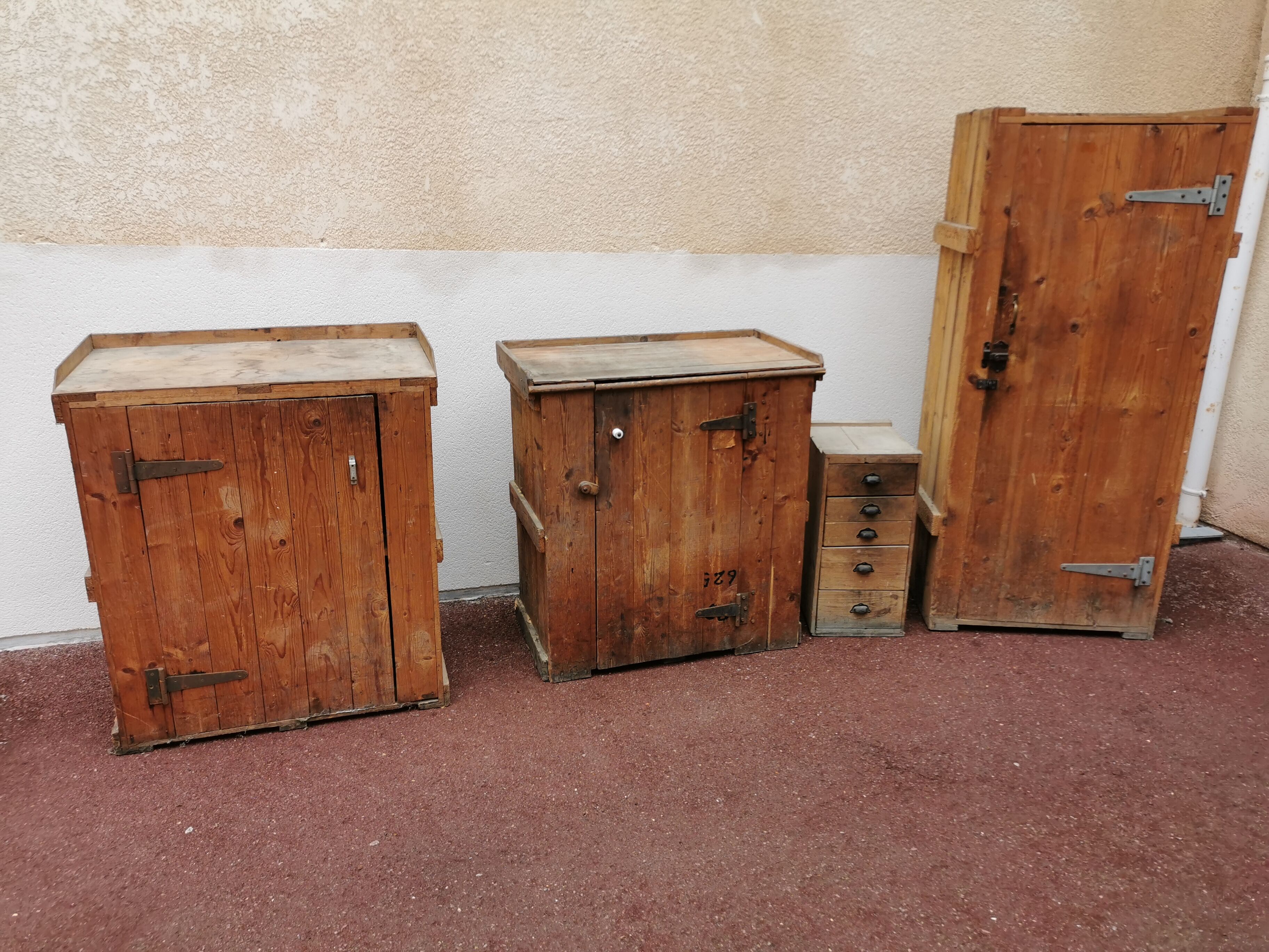 Countertop / desk n°2 made in a wooden box