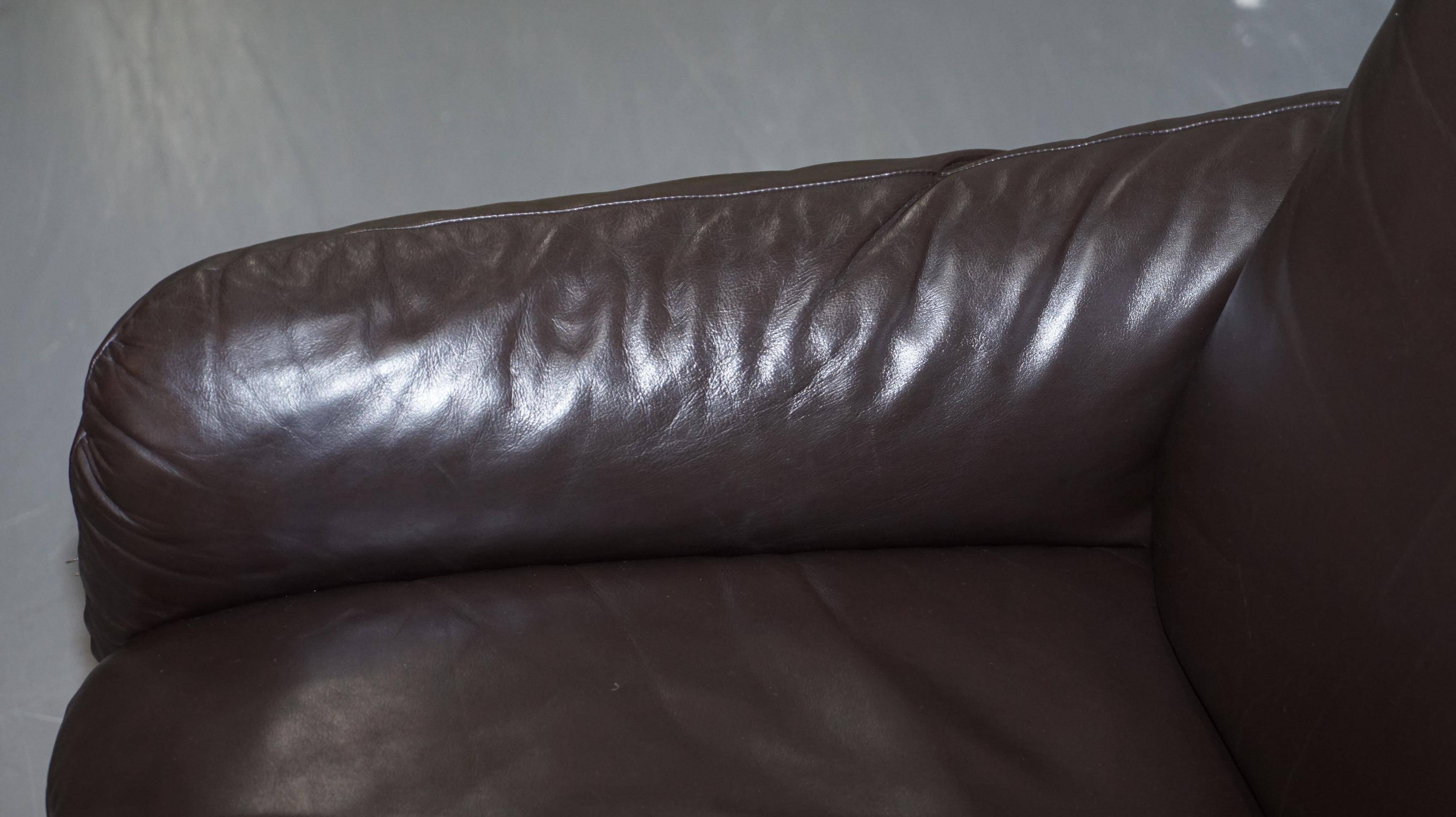 Two-seater Danish leather canapé Mid-Century Modern