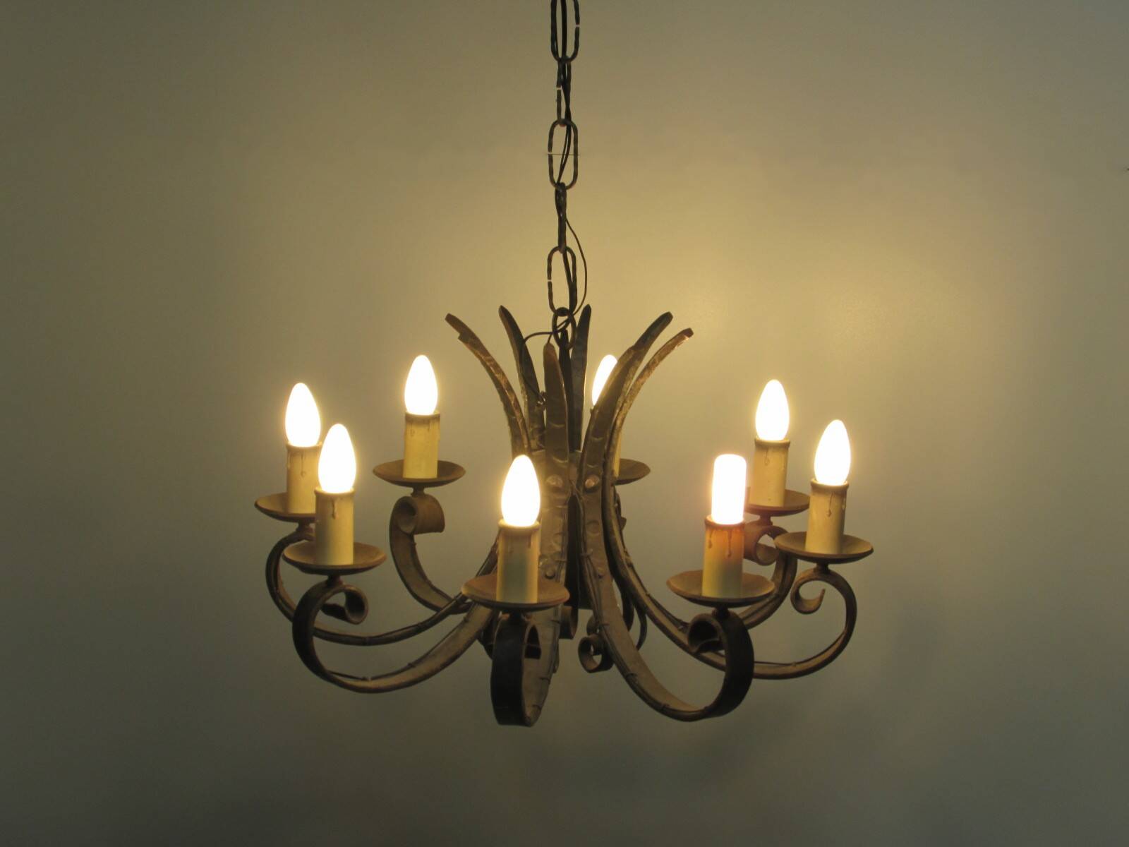 Lustre en fer forgé des années 1940