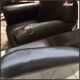 Fauteuil club en cuir bois & chiffons