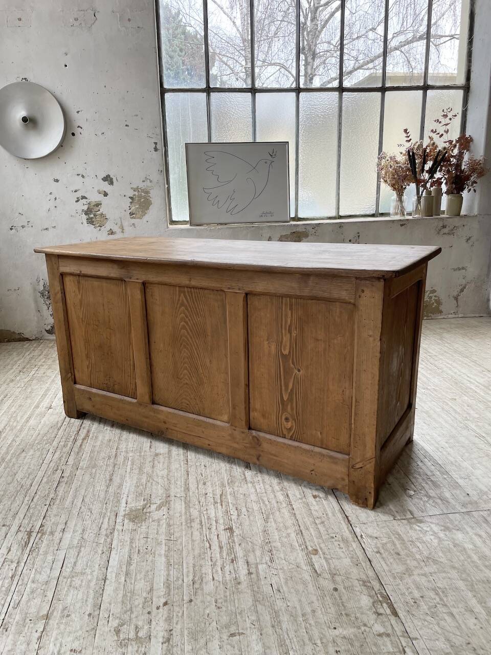 Oak and pine counter 1950
