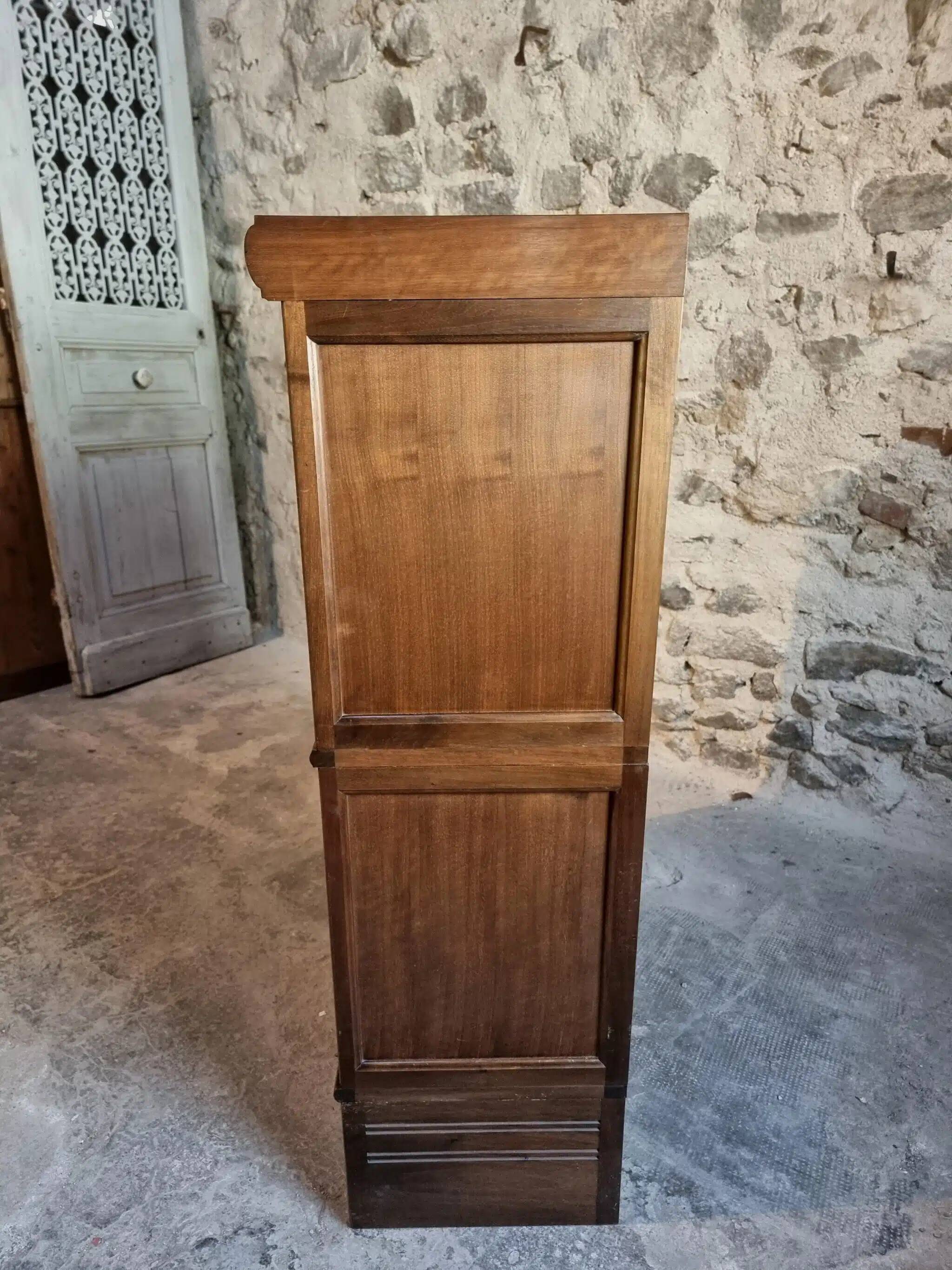 Vintage Globe Wernicke drinks buffet, modular mahogany bar cabinet, 1960s display case.