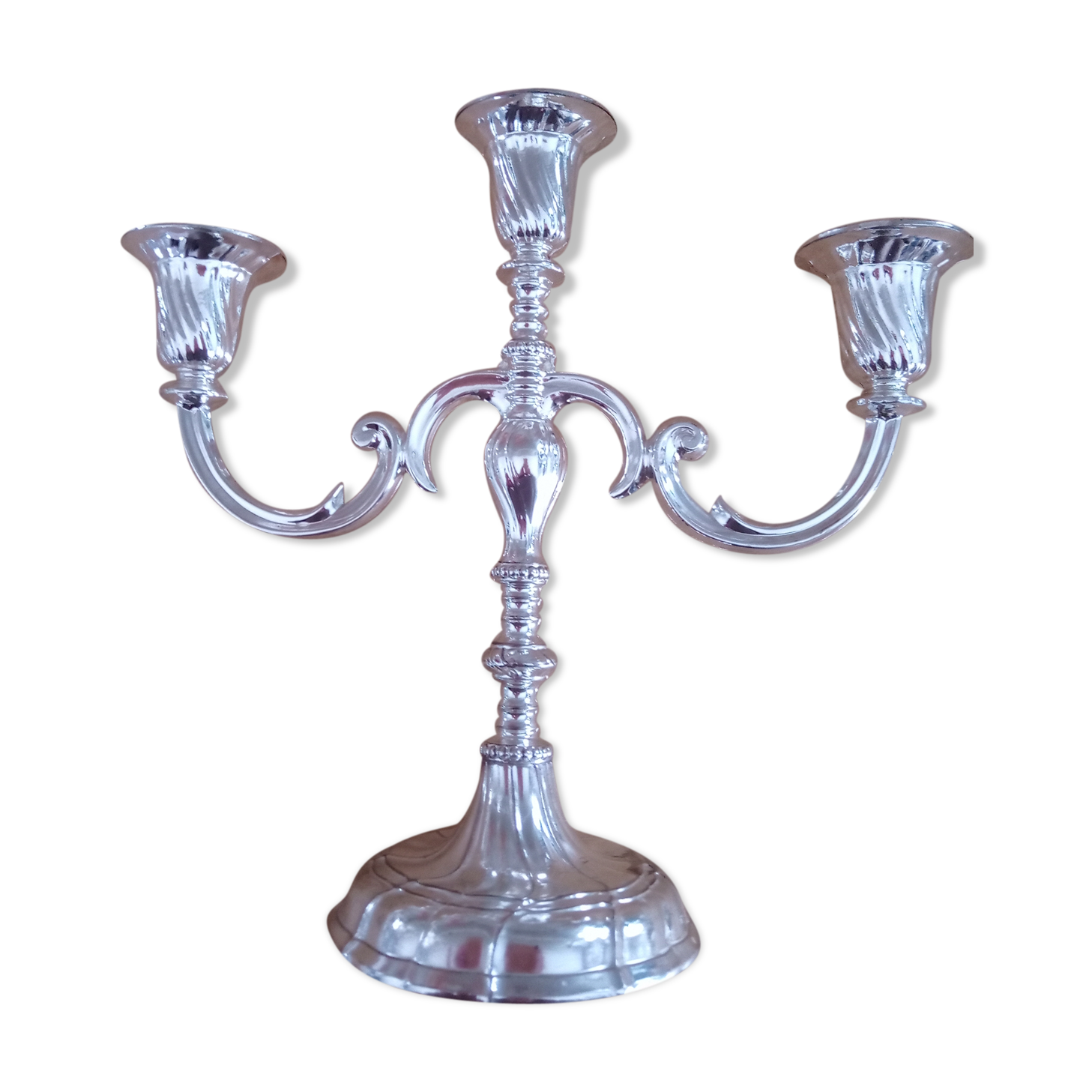 Chandelier in silver metal