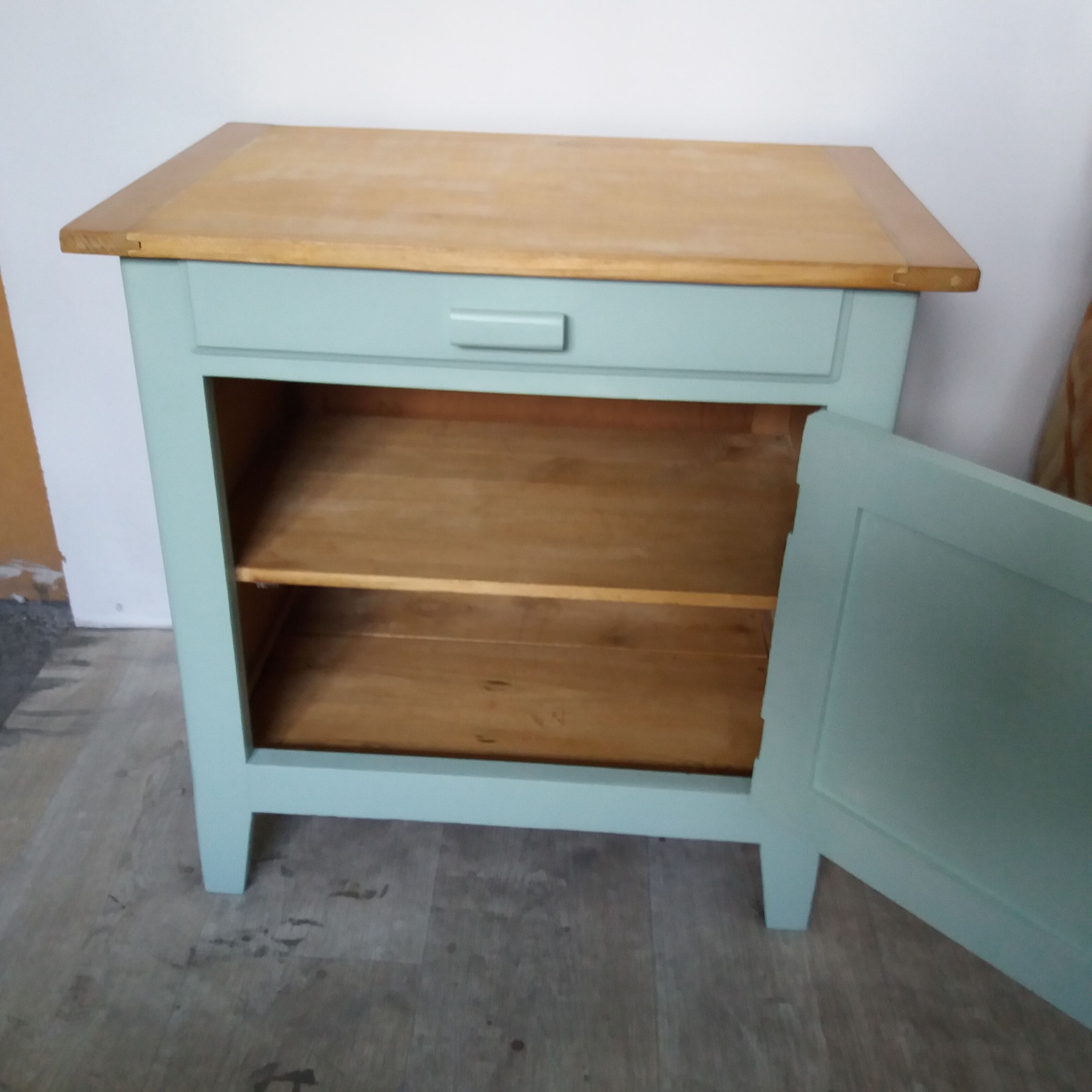 Parisian-style bedside