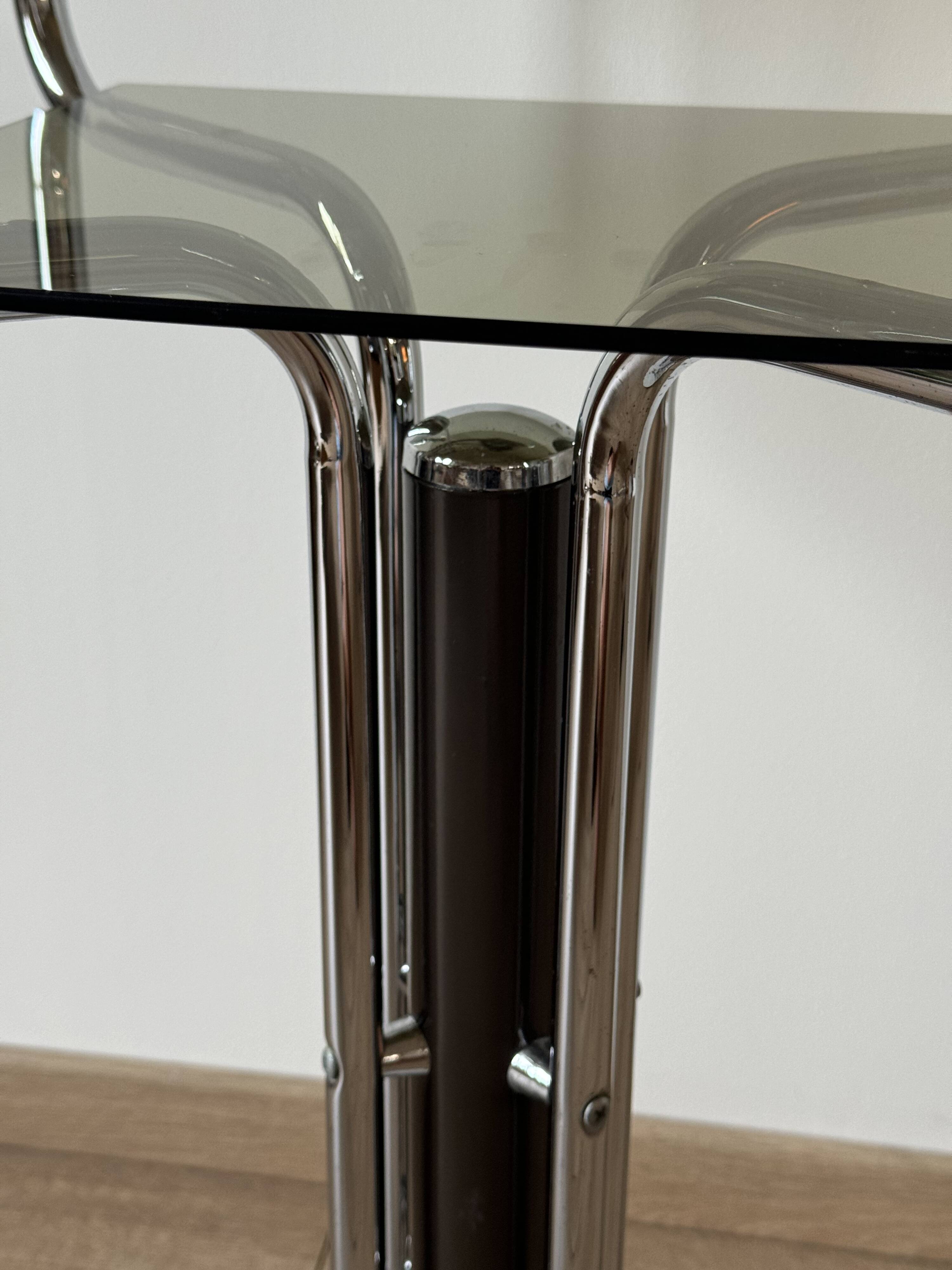 70s pedestal table