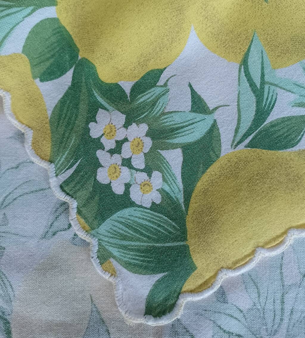 Nappe festonnée en coton vintage 6 serviettes Citrons Fleurs de citronnier
