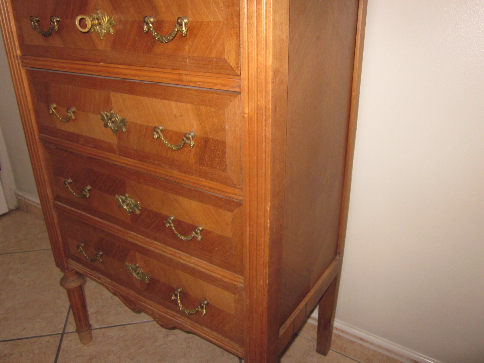 Commode en marqueterie 4 tiroirs 1920