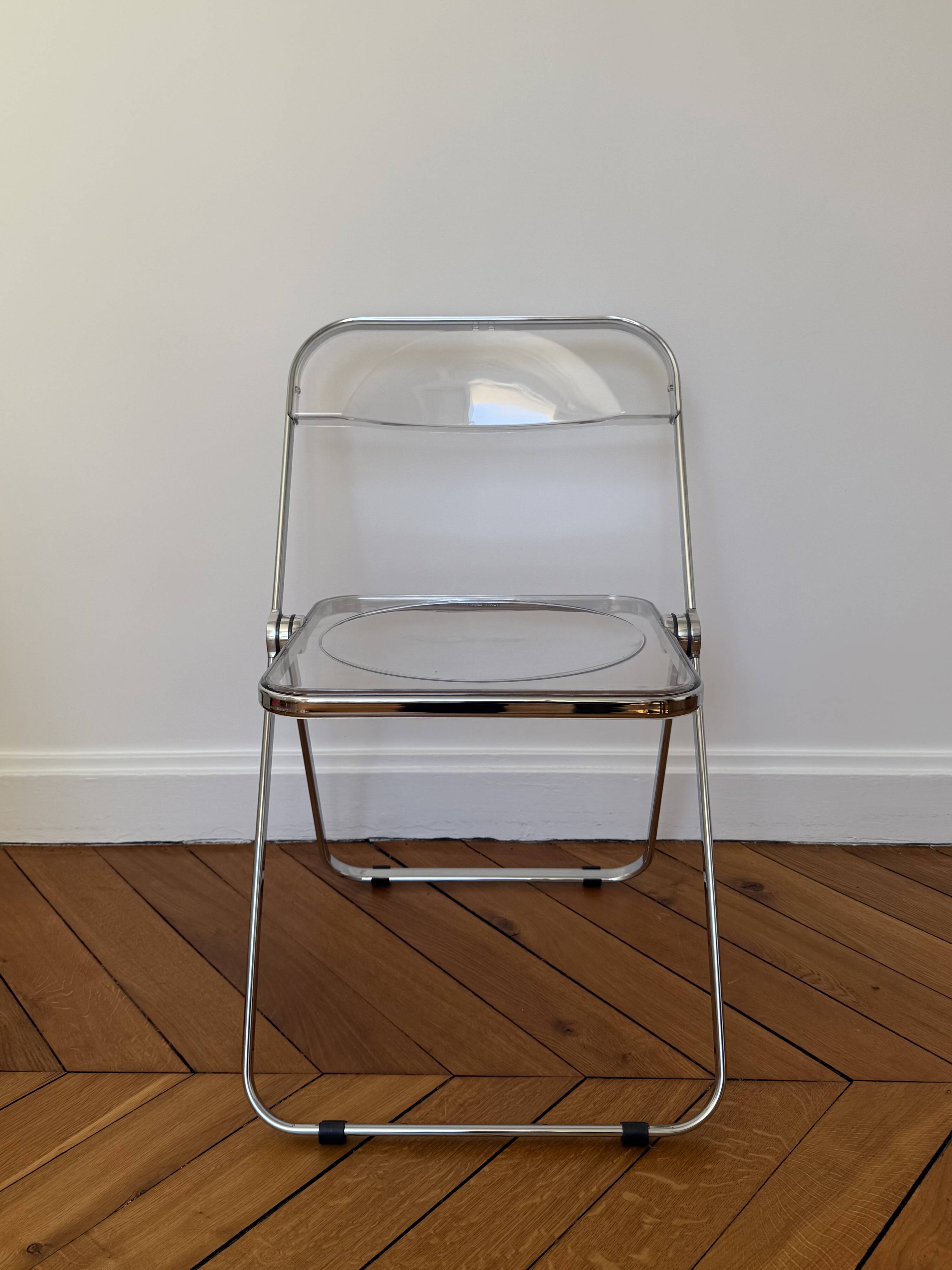 Folding chair Plia by Giancarlo Piretti for Anonima Castelli