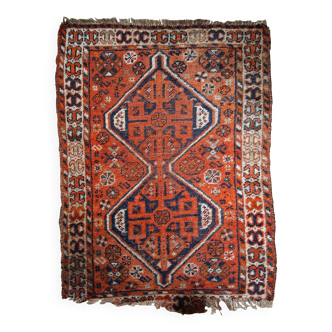 Tapis Antique Shiraz en Laine, Début du XXe Siècle, Élégance Historique
