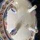 Soup tureen