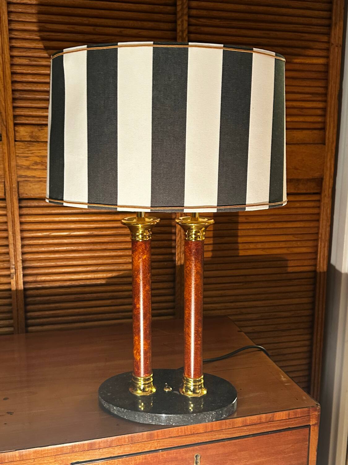 Deknudt Double Column Lamp – Wood, Brass, Marble – Restored