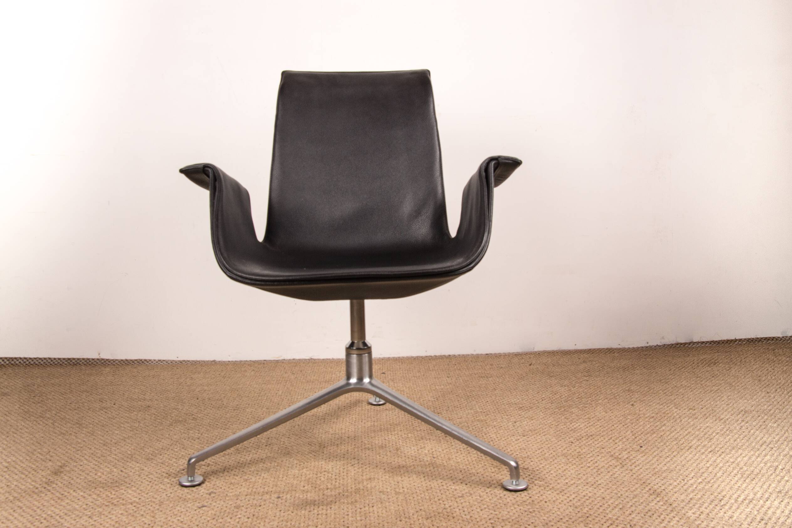 Danish armchair in black leather and chromed steel, model fk 6725 or “tulip chair” by preben fabricius