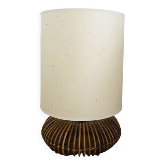 Table lamp with rattan base and papier-mâché hat