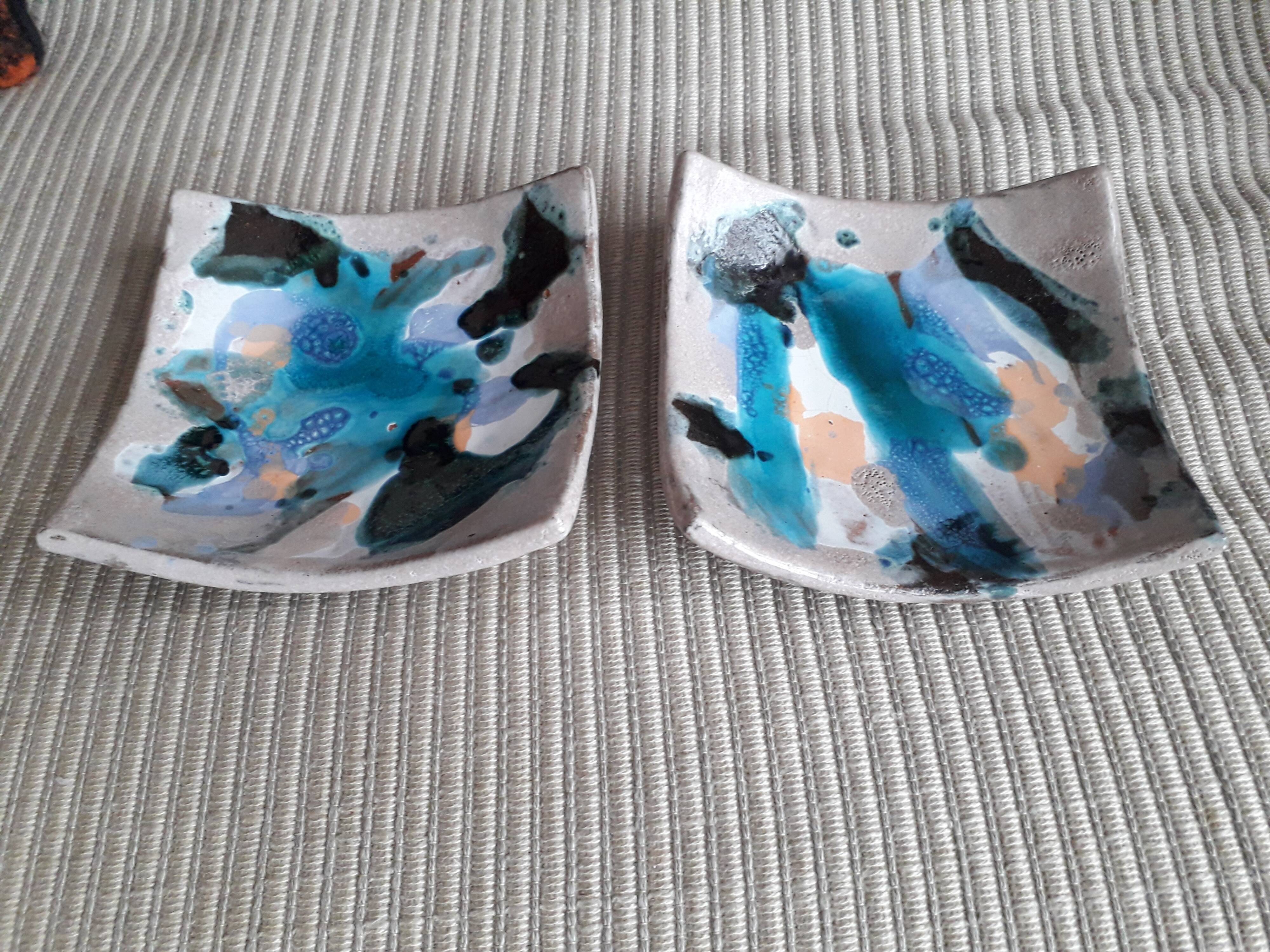 1 set of 2 Corsican ceramic trinket trays