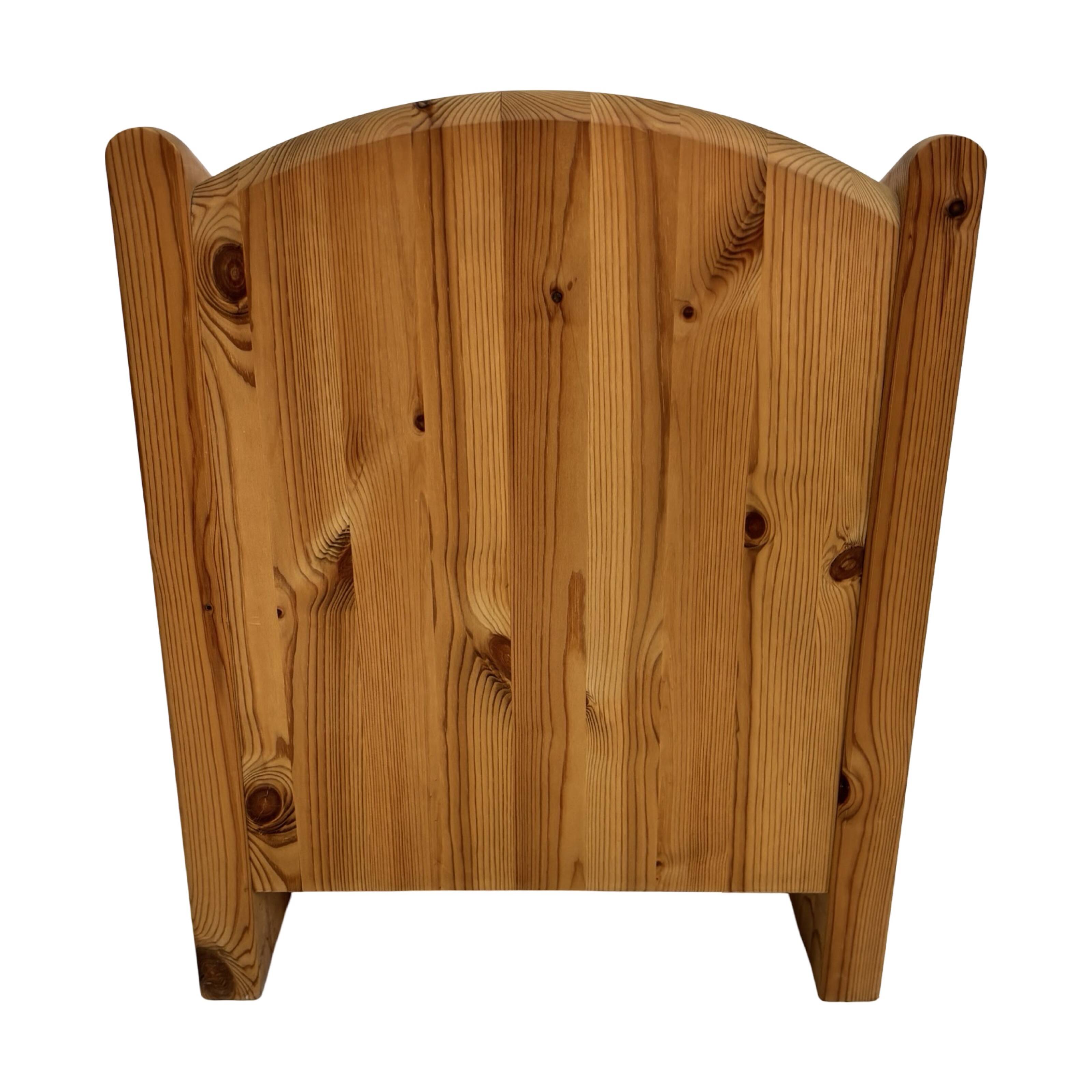 Vintage set of two pine wood bedside tables