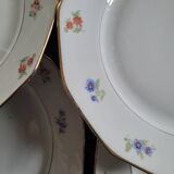 Set of 8 porcelain plates with twelve cut sides - floral decoration and