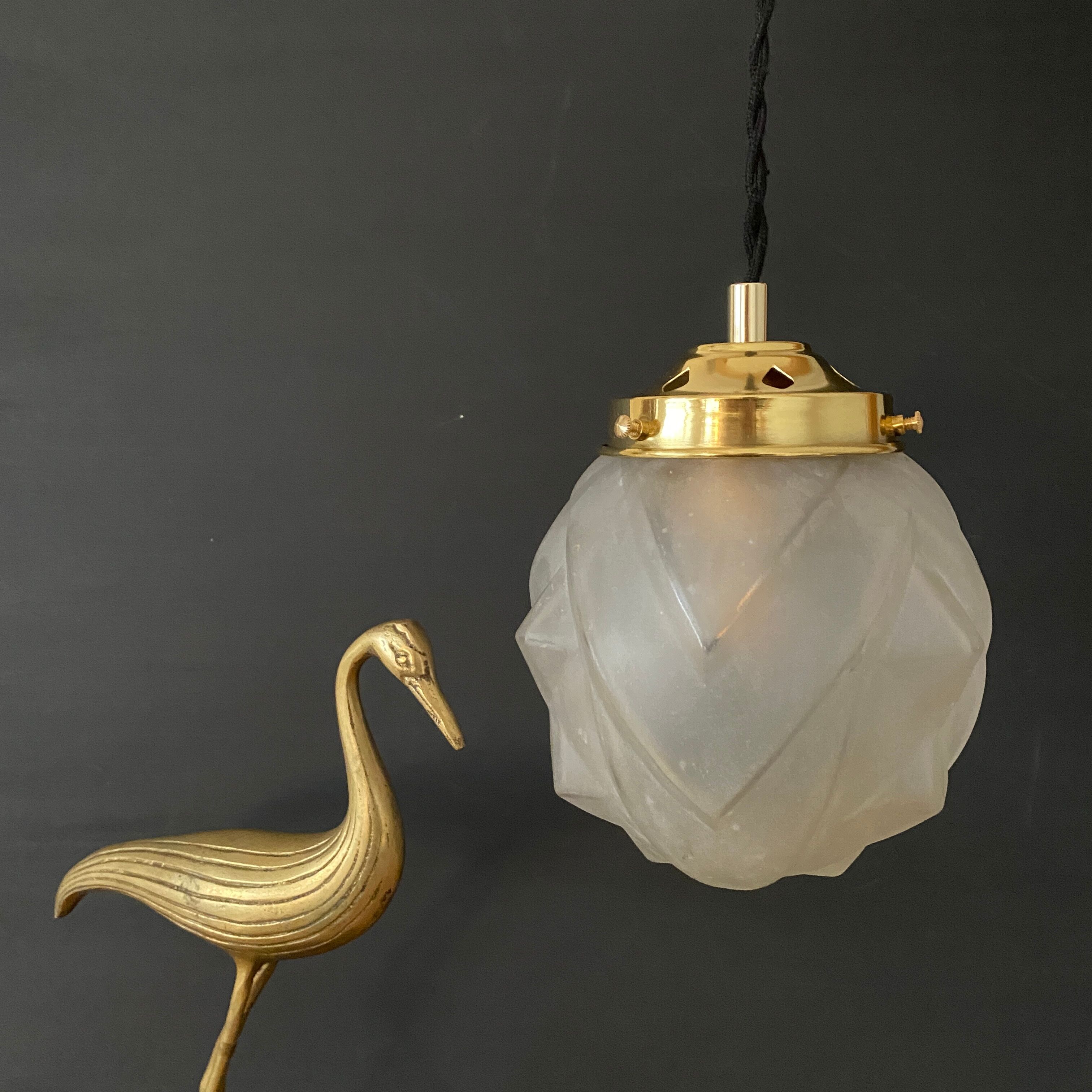 Vintage art deco glove pendant lamp in frosted glass